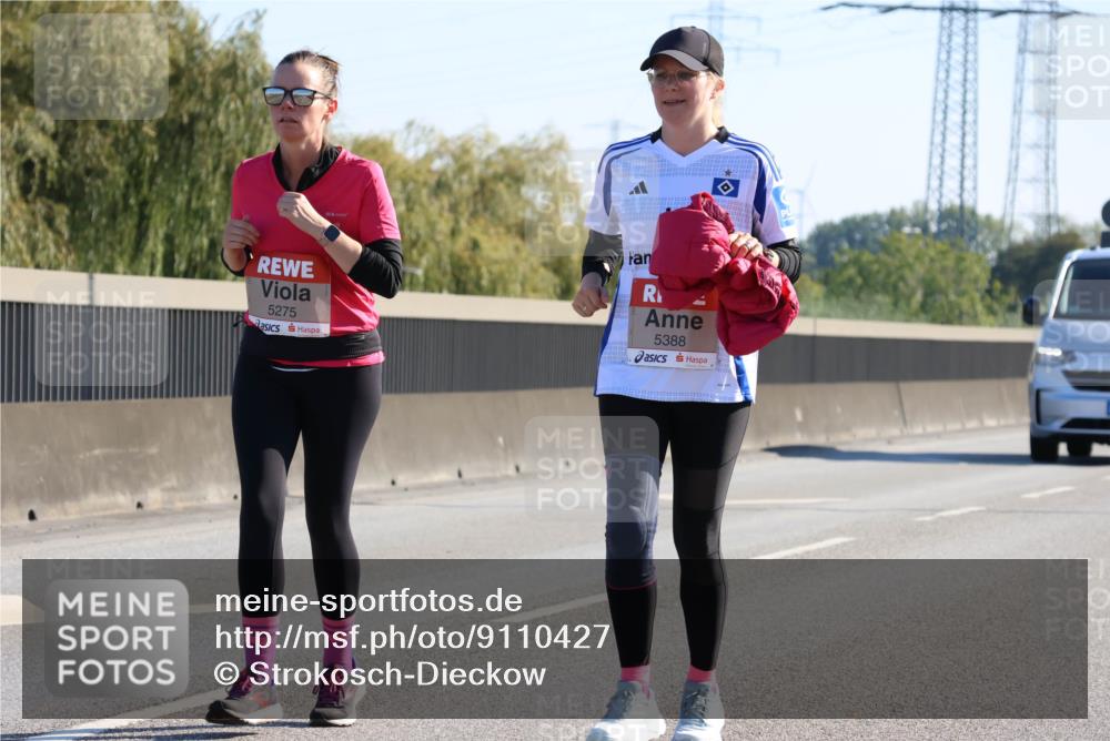03.10.2025 - Köhlbrandbrückenlauf Strokosch-Dieckow http://msf.ph/oto/9110427 03.10.2025 12:29:09 Position 3 5275, 5388 meine-sportfotos.de