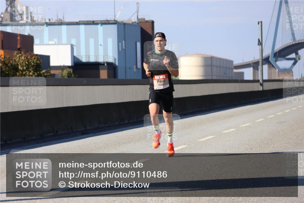 03.10.2025 - Köhlbrandbrückenlauf Strokosch-Dieckow http://msf.ph/oto/9110486 03.10.2025 12:32:14 Position 3 6099 meine-sportfotos.de