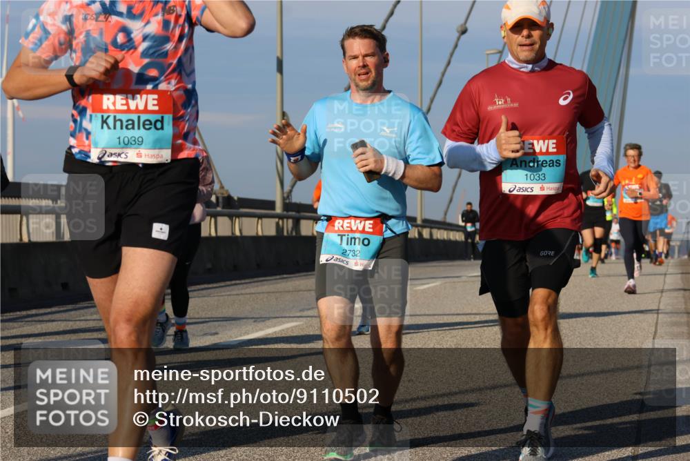 03.10.2025 - Köhlbrandbrückenlauf Strokosch-Dieckow http://msf.ph/oto/9110502 03.10.2025 09:42:20 Position 2 1039, 03, 10, 2015, 2732, 1033 meine-sportfotos.de