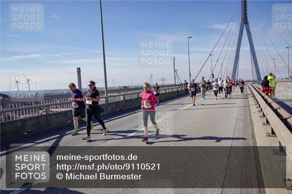 03.10.2025 - Köhlbrandbrückenlauf Michael Burmester http://msf.ph/oto/9110521 03.10.2025 12:52:50 Position 2  meine-sportfotos.de