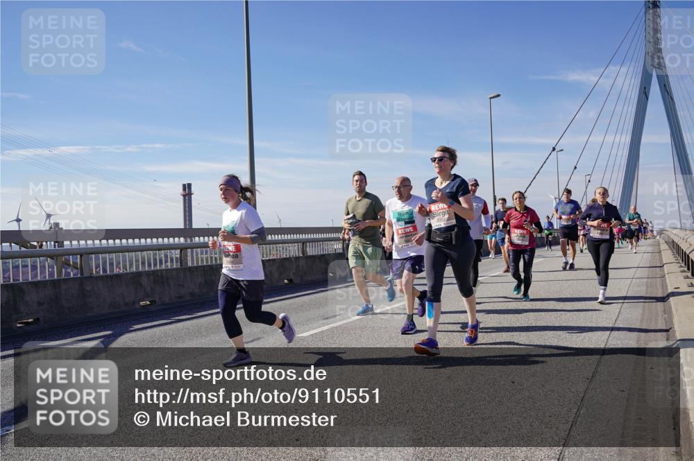 03.10.2025 - Köhlbrandbrückenlauf Michael Burmester http://msf.ph/oto/9110551 03.10.2025 12:52:55 Position 2 5003 meine-sportfotos.de