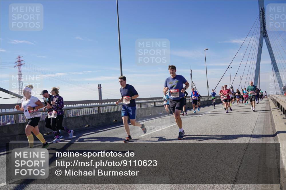 03.10.2025 - Köhlbrandbrückenlauf Michael Burmester http://msf.ph/oto/9110623 03.10.2025 12:52:58 Position 2  meine-sportfotos.de