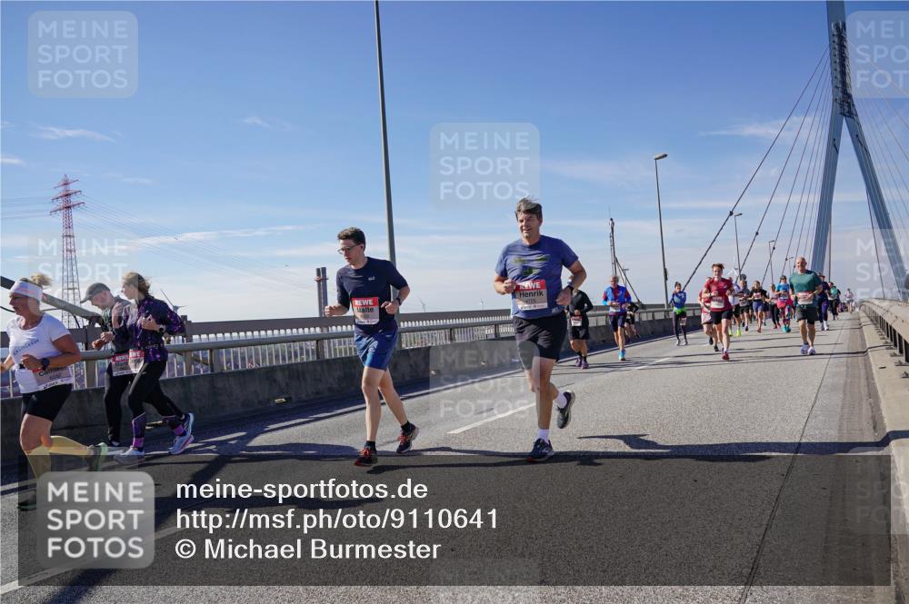 03.10.2025 - Köhlbrandbrückenlauf Michael Burmester http://msf.ph/oto/9110641 03.10.2025 12:52:58 Position 2  meine-sportfotos.de