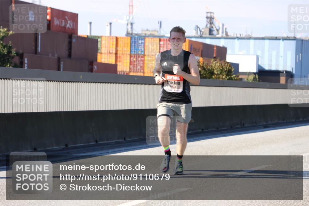 03.10.2025 - Köhlbrandbrückenlauf Strokosch-Dieckow http://msf.ph/oto/9110679 03.10.2025 12:35:33 Position 3 6572, 4004 meine-sportfotos.de