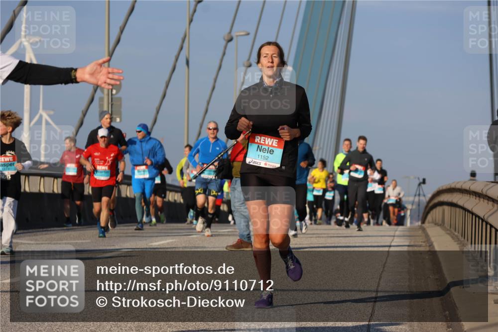 03.10.2025 - Köhlbrandbrückenlauf Strokosch-Dieckow http://msf.ph/oto/9110712 03.10.2025 09:42:47 Position 2 1173, 1152 meine-sportfotos.de