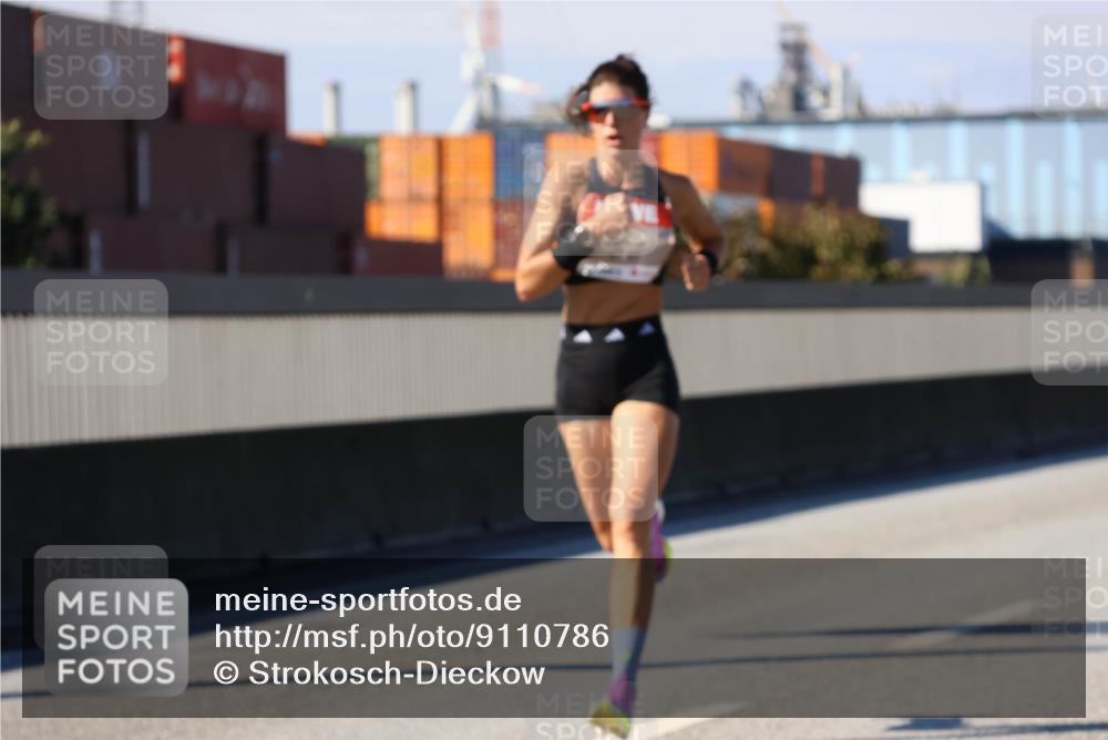 03.10.2025 - Köhlbrandbrückenlauf Strokosch-Dieckow http://msf.ph/oto/9110786 03.10.2025 12:36:01 Position 3  meine-sportfotos.de