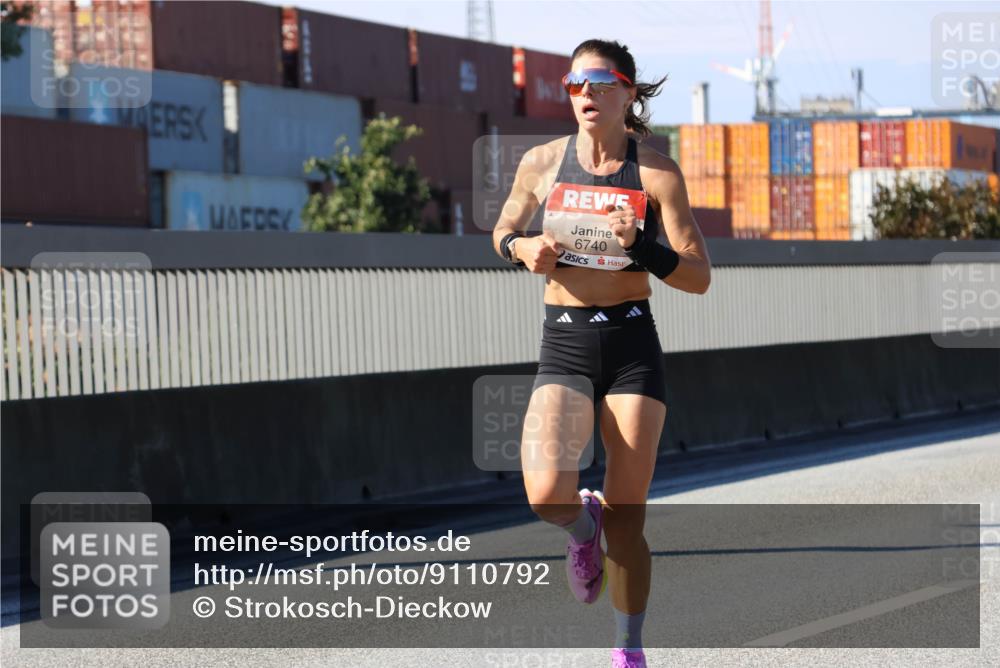 03.10.2025 - Köhlbrandbrückenlauf Strokosch-Dieckow http://msf.ph/oto/9110792 03.10.2025 12:36:01 Position 3 6740 meine-sportfotos.de