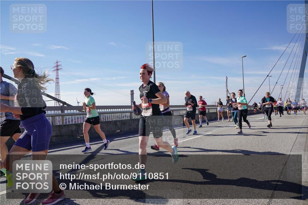 03.10.2025 - Köhlbrandbrückenlauf Michael Burmester http://msf.ph/oto/9110851 03.10.2025 12:53:07 Position 2  meine-sportfotos.de