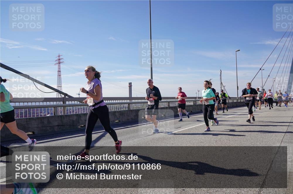 03.10.2025 - Köhlbrandbrückenlauf Michael Burmester http://msf.ph/oto/9110866 03.10.2025 12:53:07 Position 2  meine-sportfotos.de
