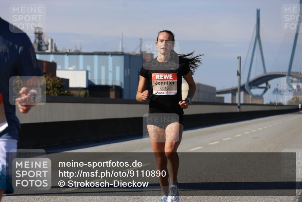 03.10.2025 - Köhlbrandbrückenlauf Strokosch-Dieckow http://msf.ph/oto/9110890 03.10.2025 12:36:16 Position 3 6516 meine-sportfotos.de