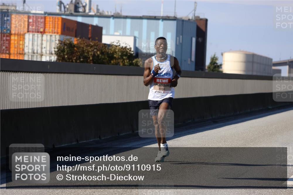 03.10.2025 - Köhlbrandbrückenlauf Strokosch-Dieckow http://msf.ph/oto/9110915 03.10.2025 12:37:13 Position 3 6359 meine-sportfotos.de