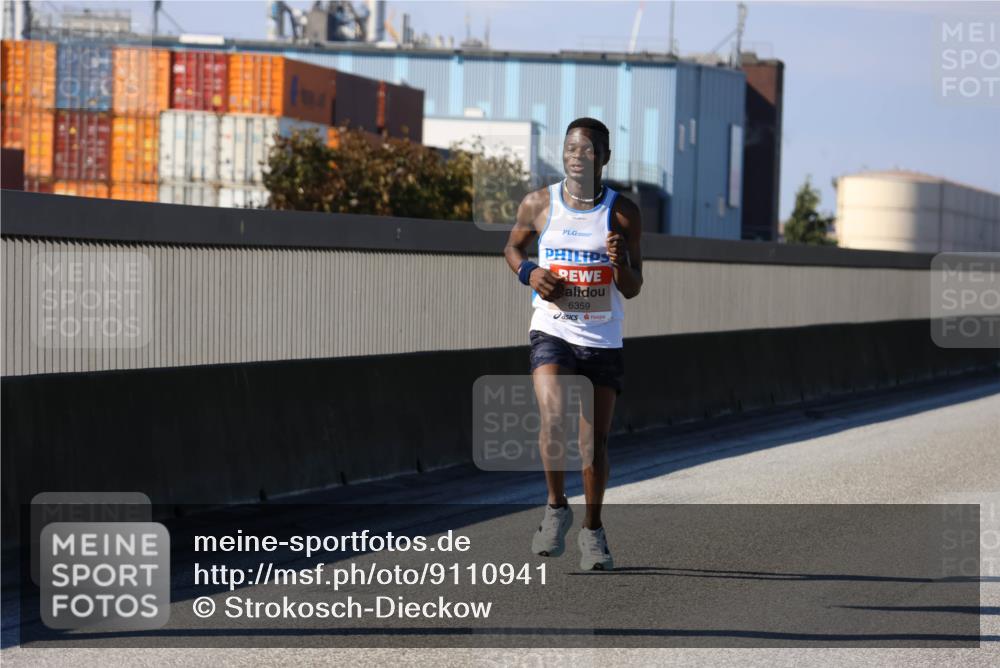 03.10.2025 - Köhlbrandbrückenlauf Strokosch-Dieckow http://msf.ph/oto/9110941 03.10.2025 12:37:13 Position 3 6359 meine-sportfotos.de