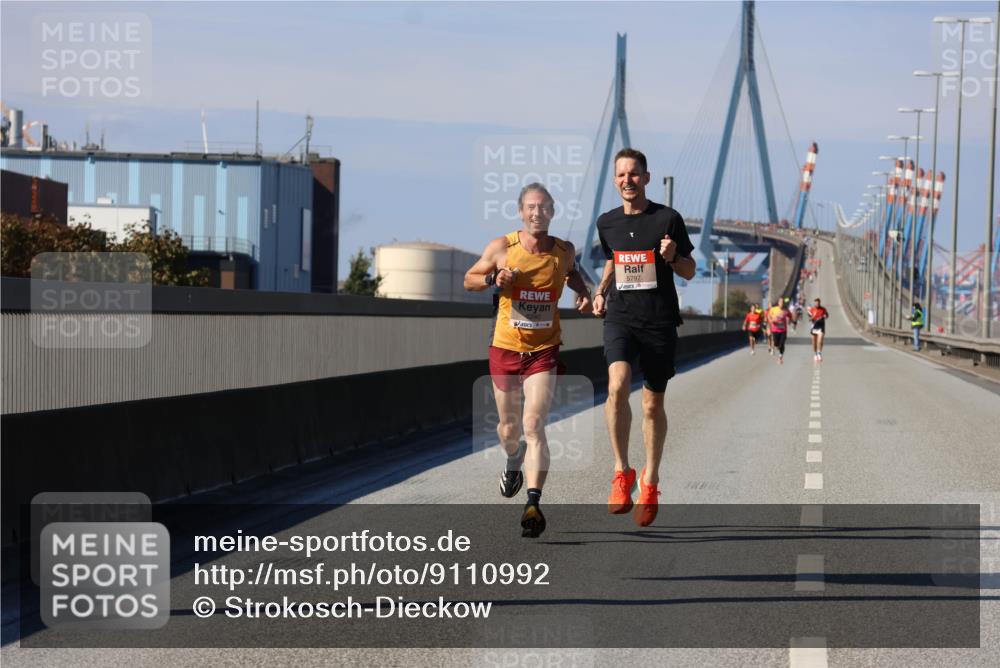 03.10.2025 - Köhlbrandbrückenlauf Strokosch-Dieckow http://msf.ph/oto/9110992 03.10.2025 12:37:44 Position 3 5797, 6240 meine-sportfotos.de
