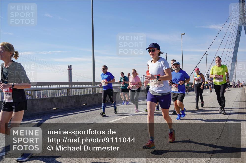03.10.2025 - Köhlbrandbrückenlauf Michael Burmester http://msf.ph/oto/9111044 03.10.2025 12:53:15 Position 2 4996 meine-sportfotos.de
