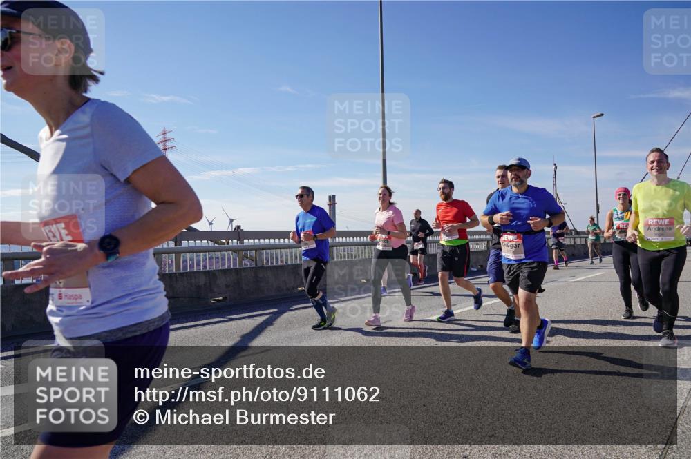 03.10.2025 - Köhlbrandbrückenlauf Michael Burmester http://msf.ph/oto/9111062 03.10.2025 12:53:16 Position 2  meine-sportfotos.de