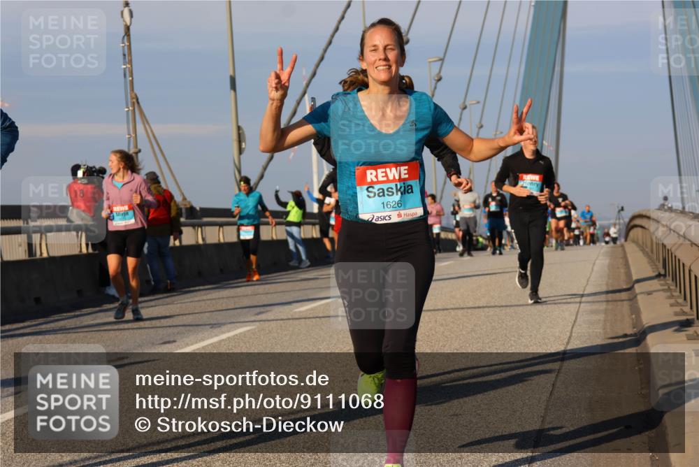 03.10.2025 - Köhlbrandbrückenlauf Strokosch-Dieckow http://msf.ph/oto/9111068 03.10.2025 09:43:26 Position 2 1626 meine-sportfotos.de