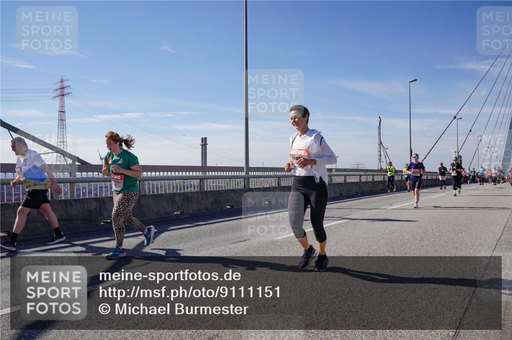 03.10.2025 - Köhlbrandbrückenlauf Michael Burmester http://msf.ph/oto/9111151 03.10.2025 12:53:23 Position 2  meine-sportfotos.de