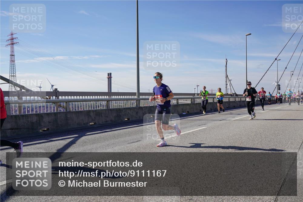 03.10.2025 - Köhlbrandbrückenlauf Michael Burmester http://msf.ph/oto/9111167 03.10.2025 12:53:25 Position 2  meine-sportfotos.de