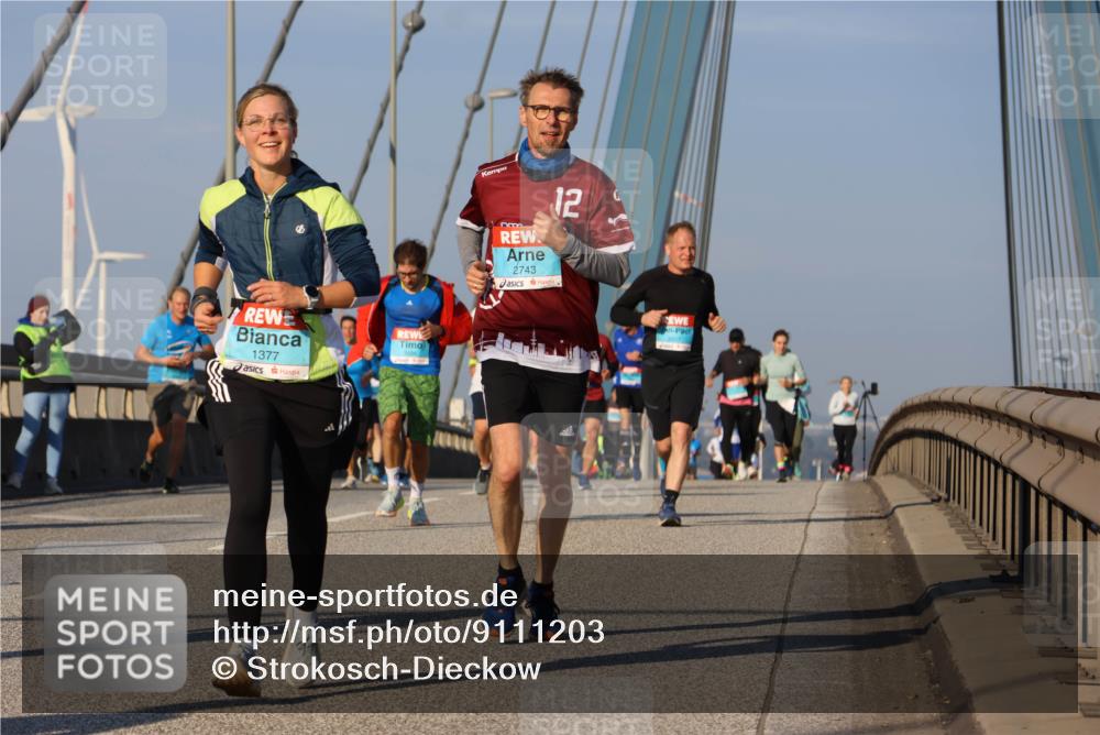 03.10.2025 - Köhlbrandbrückenlauf Strokosch-Dieckow http://msf.ph/oto/9111203 03.10.2025 09:43:40 Position 2 1377, 12, 2743 meine-sportfotos.de