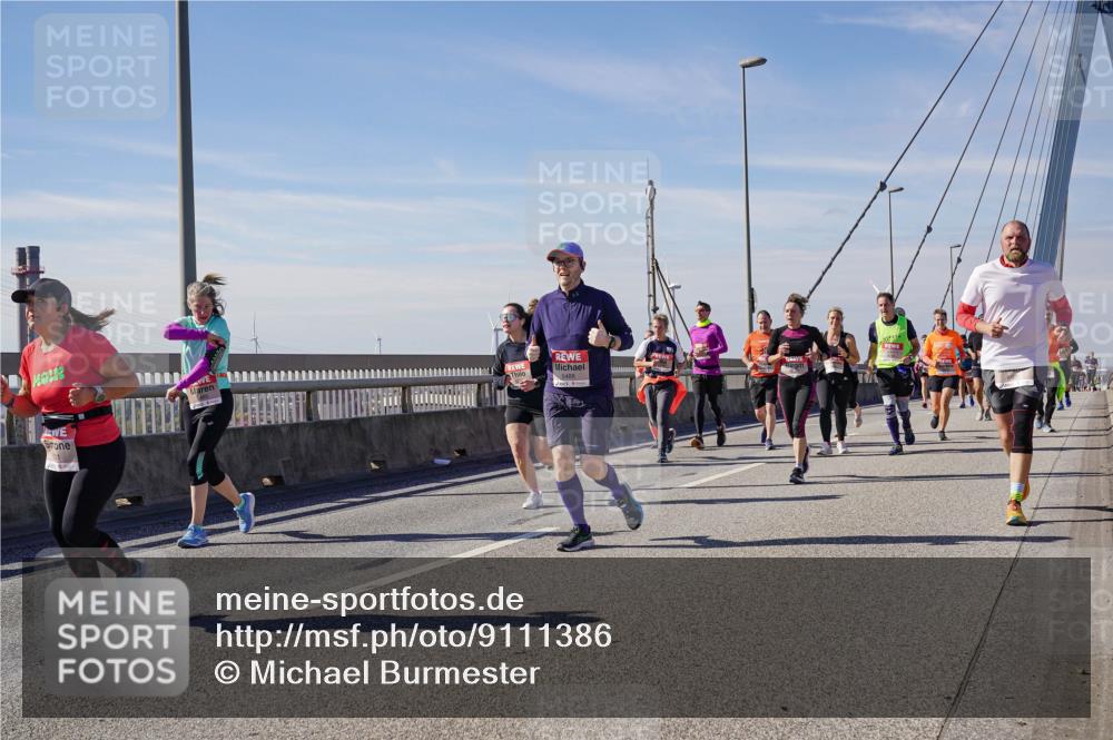 03.10.2025 - Köhlbrandbrückenlauf Michael Burmester http://msf.ph/oto/9111386 03.10.2025 12:53:40 Position 2 5488 meine-sportfotos.de