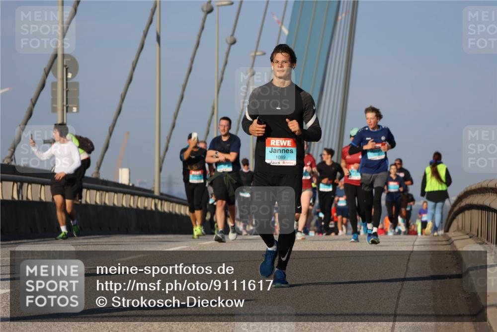 03.10.2025 - Köhlbrandbrückenlauf Strokosch-Dieckow http://msf.ph/oto/9111617 03.10.2025 09:44:25 Position 2 1089 meine-sportfotos.de