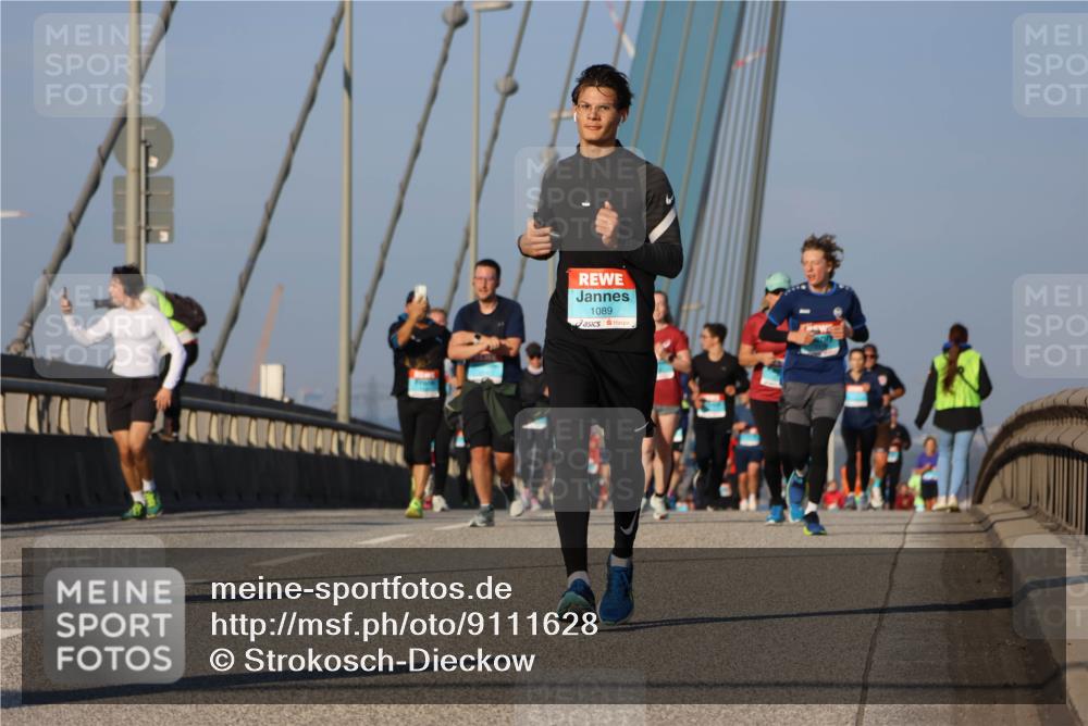 03.10.2025 - Köhlbrandbrückenlauf Strokosch-Dieckow http://msf.ph/oto/9111628 03.10.2025 09:44:25 Position 2 1089 meine-sportfotos.de