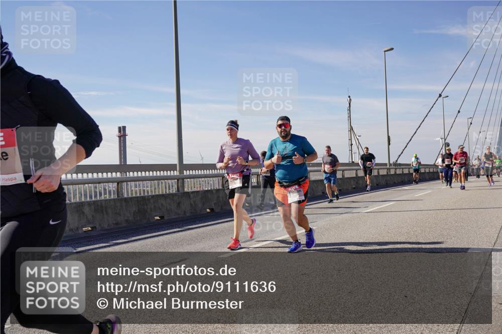 03.10.2025 - Köhlbrandbrückenlauf Michael Burmester http://msf.ph/oto/9111636 03.10.2025 12:53:51 Position 2  meine-sportfotos.de