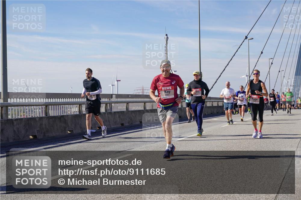 03.10.2025 - Köhlbrandbrückenlauf Michael Burmester http://msf.ph/oto/9111685 03.10.2025 12:53:55 Position 2 5047 meine-sportfotos.de
