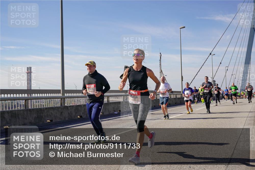 03.10.2025 - Köhlbrandbrückenlauf Michael Burmester http://msf.ph/oto/9111733 03.10.2025 12:53:58 Position 2 5458, 4709 meine-sportfotos.de