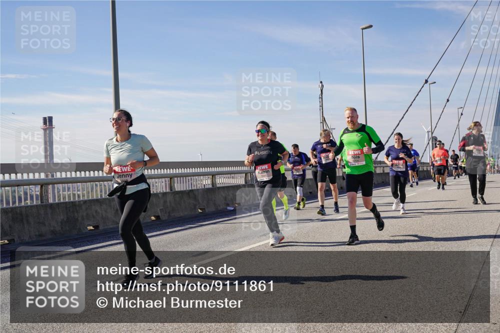 03.10.2025 - Köhlbrandbrückenlauf Michael Burmester http://msf.ph/oto/9111861 03.10.2025 12:54:04 Position 2  meine-sportfotos.de