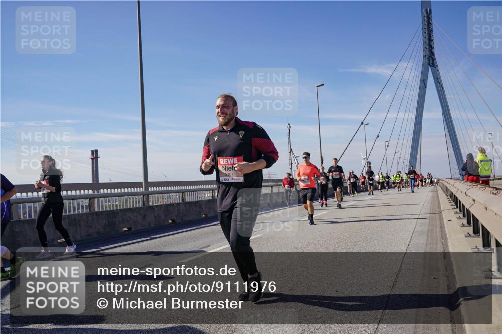 03.10.2025 - Köhlbrandbrückenlauf Michael Burmester http://msf.ph/oto/9111976 03.10.2025 12:54:08 Position 2 5107 meine-sportfotos.de