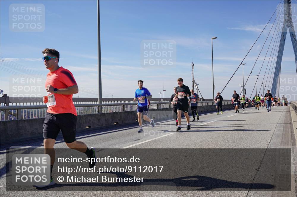 03.10.2025 - Köhlbrandbrückenlauf Michael Burmester http://msf.ph/oto/9112017 03.10.2025 12:54:11 Position 2  meine-sportfotos.de