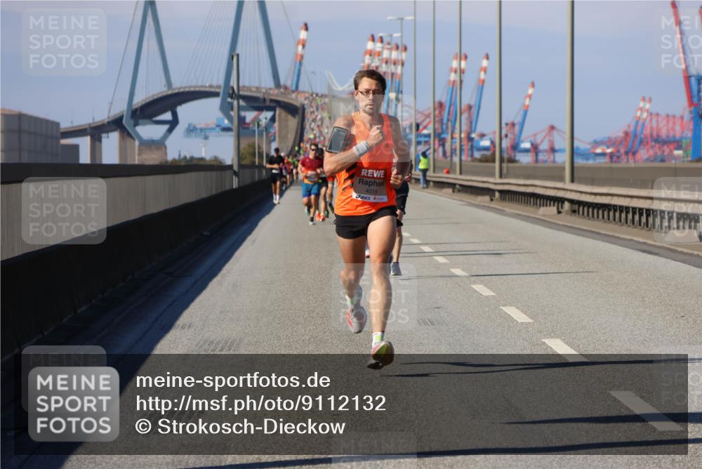 03.10.2025 - Köhlbrandbrückenlauf Strokosch-Dieckow http://msf.ph/oto/9112132 03.10.2025 12:40:55 Position 3 4019 meine-sportfotos.de