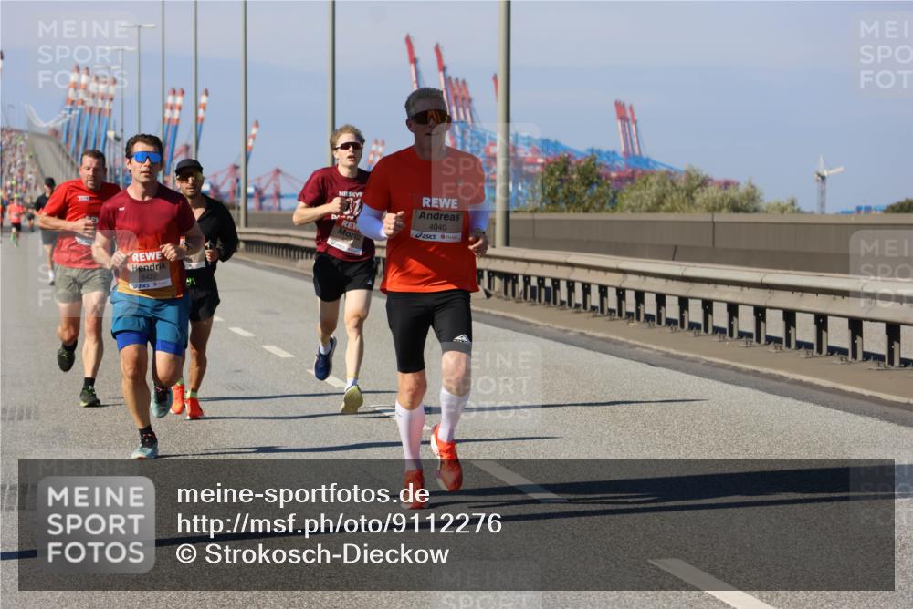 03.10.2025 - Köhlbrandbrückenlauf Strokosch-Dieckow http://msf.ph/oto/9112276 03.10.2025 12:41:10 Position 3 6422, 4040 meine-sportfotos.de