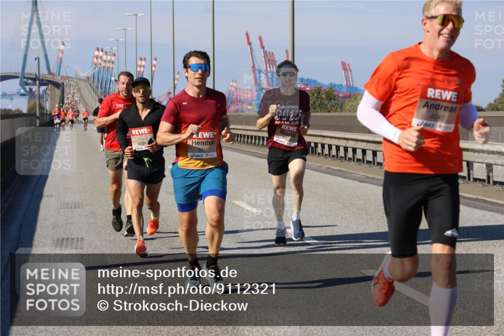 03.10.2025 - Köhlbrandbrückenlauf Strokosch-Dieckow http://msf.ph/oto/9112321 03.10.2025 12:41:12 Position 3 6804, 6422, 2015, 633, 4040 meine-sportfotos.de