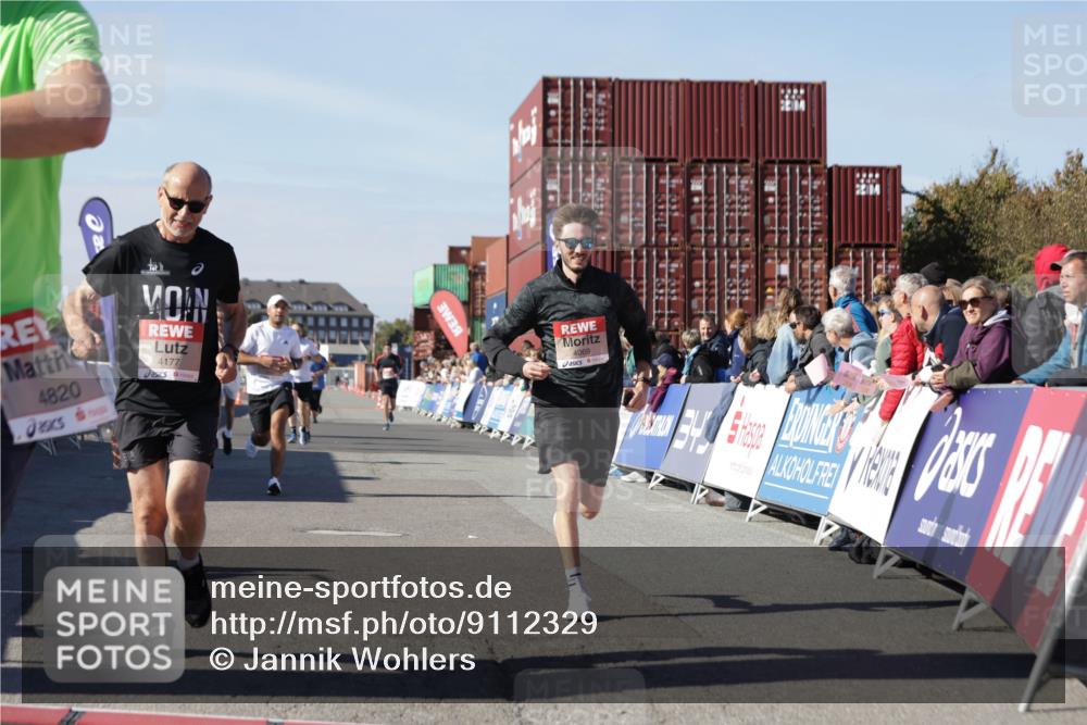 03.10.2025 - Köhlbrandbrückenlauf Jannik Wohlers http://msf.ph/oto/9112329 03.10.2025 13:00:57 Ziel 4069, 4177, 4407, 4425, 4512, 4820, 6042, 6464, 6525 meine-sportfotos.de