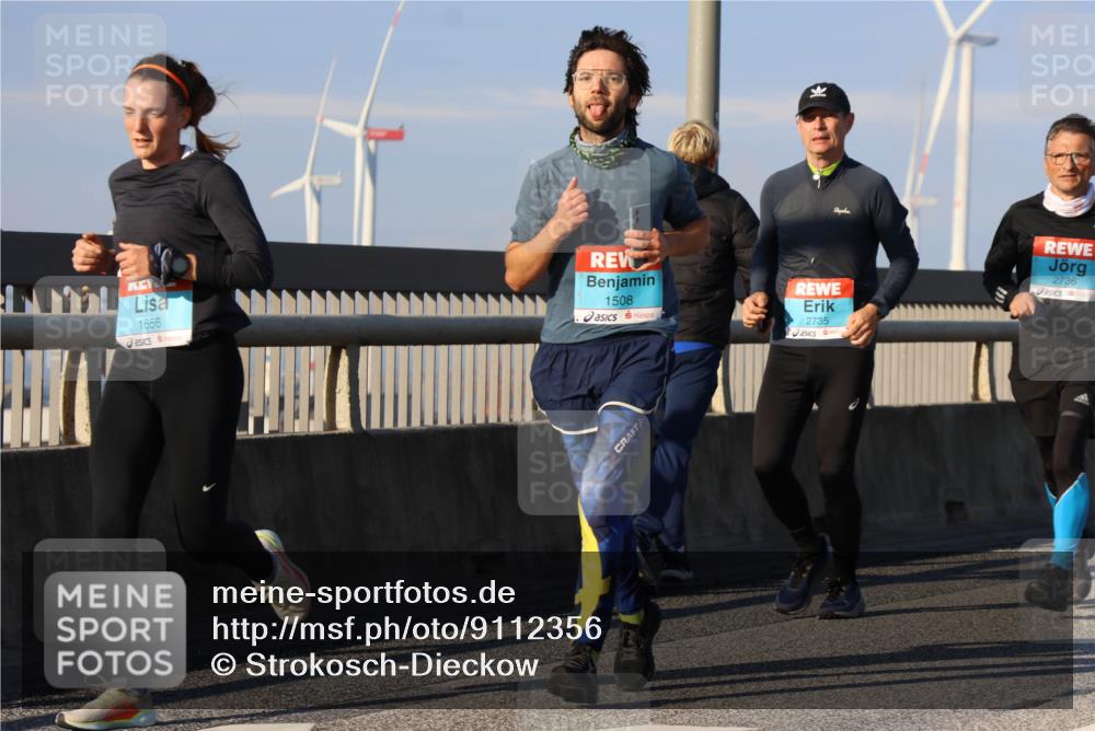 03.10.2025 - Köhlbrandbrückenlauf Strokosch-Dieckow http://msf.ph/oto/9112356 03.10.2025 09:45:41 Position 2 1656, 1508, 2735, 2736 meine-sportfotos.de