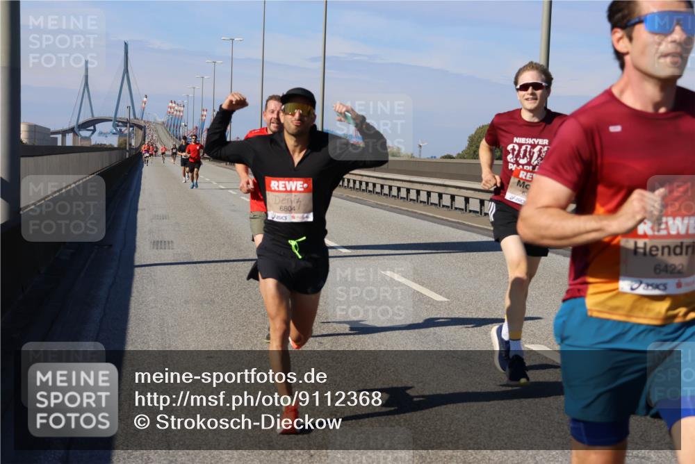 03.10.2025 - Köhlbrandbrückenlauf Strokosch-Dieckow http://msf.ph/oto/9112368 03.10.2025 12:41:15 Position 3 6804, 201, 6422 meine-sportfotos.de