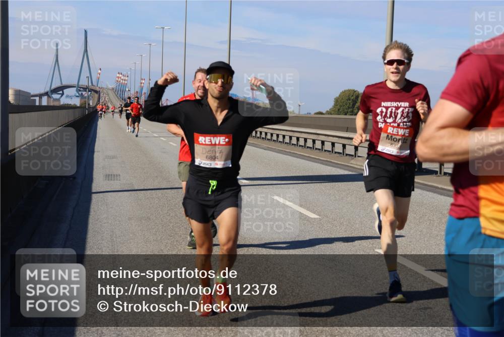 03.10.2025 - Köhlbrandbrückenlauf Strokosch-Dieckow http://msf.ph/oto/9112378 03.10.2025 12:41:15 Position 3 6804, 2015, 633 meine-sportfotos.de