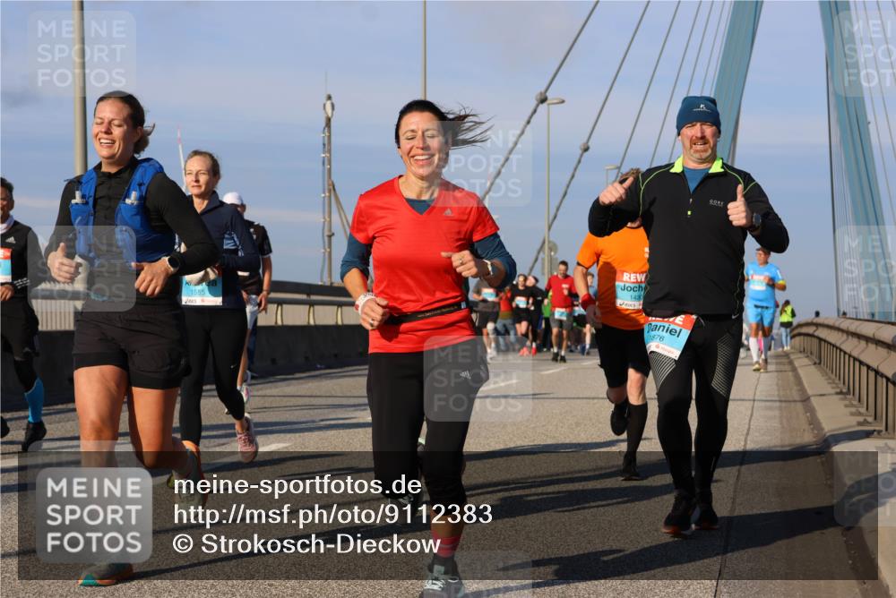 03.10.2025 - Köhlbrandbrückenlauf Strokosch-Dieckow http://msf.ph/oto/9112383 03.10.2025 09:45:43 Position 2 1555, 1430, 1876 meine-sportfotos.de