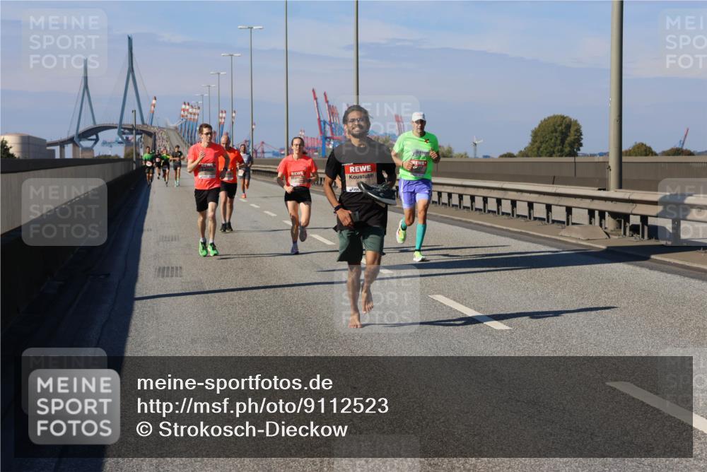 03.10.2025 - Köhlbrandbrückenlauf Strokosch-Dieckow http://msf.ph/oto/9112523 03.10.2025 12:41:42 Position 3  meine-sportfotos.de