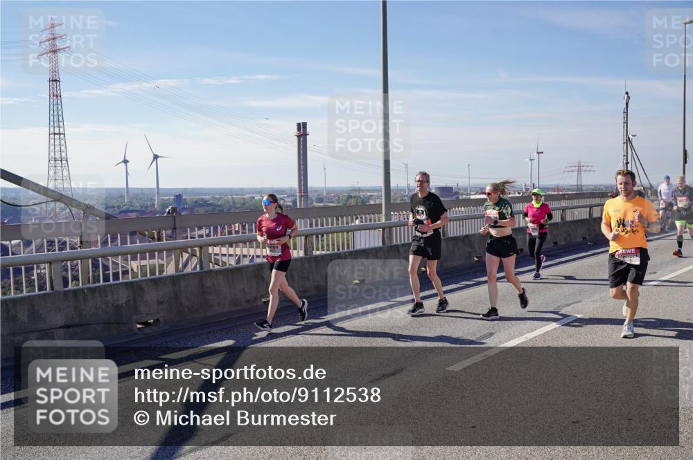 03.10.2025 - Köhlbrandbrückenlauf Michael Burmester http://msf.ph/oto/9112538 03.10.2025 12:54:35 Position 2  meine-sportfotos.de