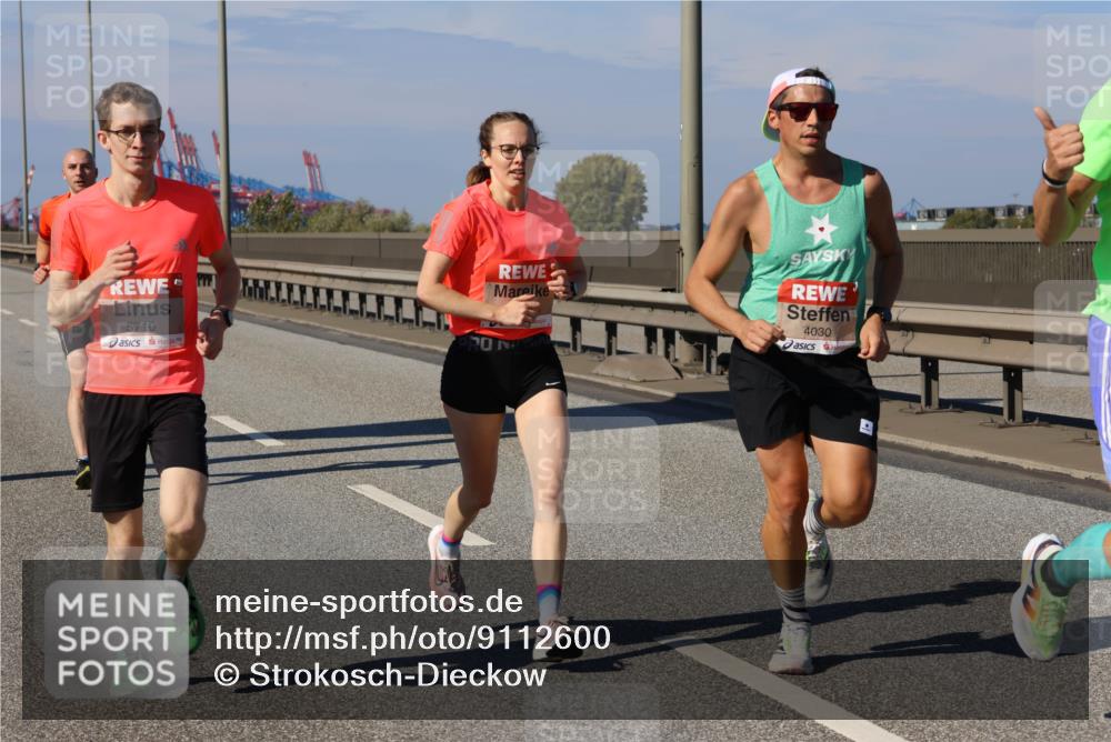 03.10.2025 - Köhlbrandbrückenlauf Strokosch-Dieckow http://msf.ph/oto/9112600 03.10.2025 12:41:45 Position 3 5710, 4030 meine-sportfotos.de