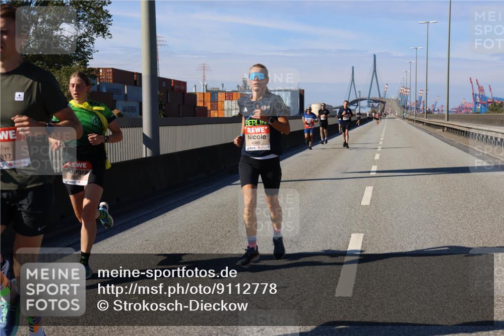 03.10.2025 - Köhlbrandbrückenlauf Strokosch-Dieckow http://msf.ph/oto/9112778 03.10.2025 12:42:00 Position 3 817, 6621, 4060 meine-sportfotos.de