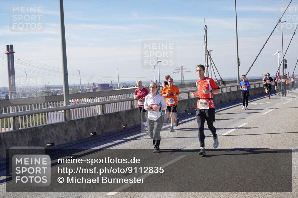 03.10.2025 - Köhlbrandbrückenlauf Michael Burmester http://msf.ph/oto/9112835 03.10.2025 12:54:45 Position 2 4904, 4 meine-sportfotos.de