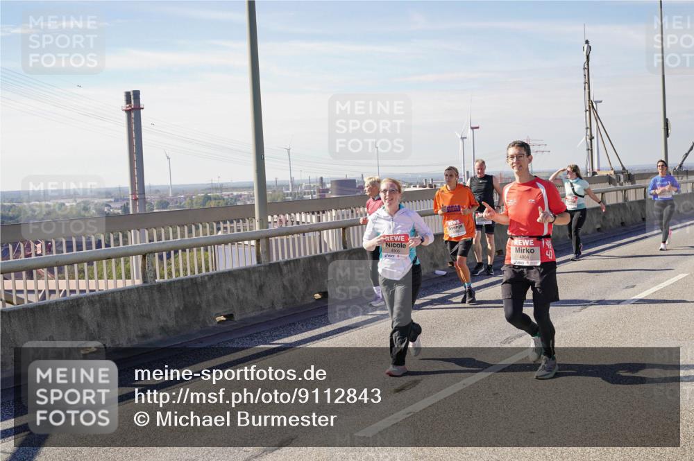 03.10.2025 - Köhlbrandbrückenlauf Michael Burmester http://msf.ph/oto/9112843 03.10.2025 12:54:46 Position 2 4905, 4904 meine-sportfotos.de