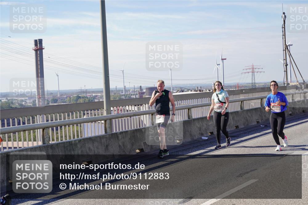 03.10.2025 - Köhlbrandbrückenlauf Michael Burmester http://msf.ph/oto/9112883 03.10.2025 12:54:49 Position 2  meine-sportfotos.de