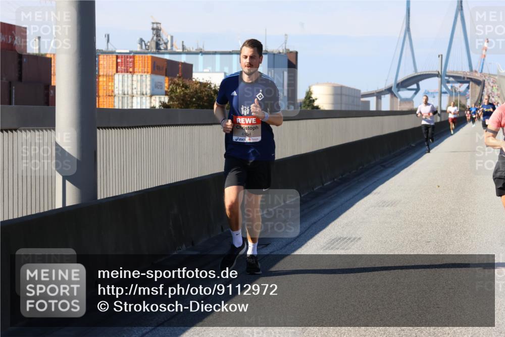 03.10.2025 - Köhlbrandbrückenlauf Strokosch-Dieckow http://msf.ph/oto/9112972 03.10.2025 12:42:21 Position 3 4104 meine-sportfotos.de