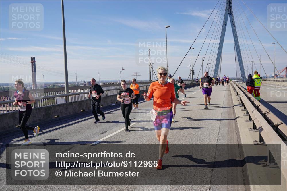 03.10.2025 - Köhlbrandbrückenlauf Michael Burmester http://msf.ph/oto/9112996 03.10.2025 12:54:56 Position 2  meine-sportfotos.de