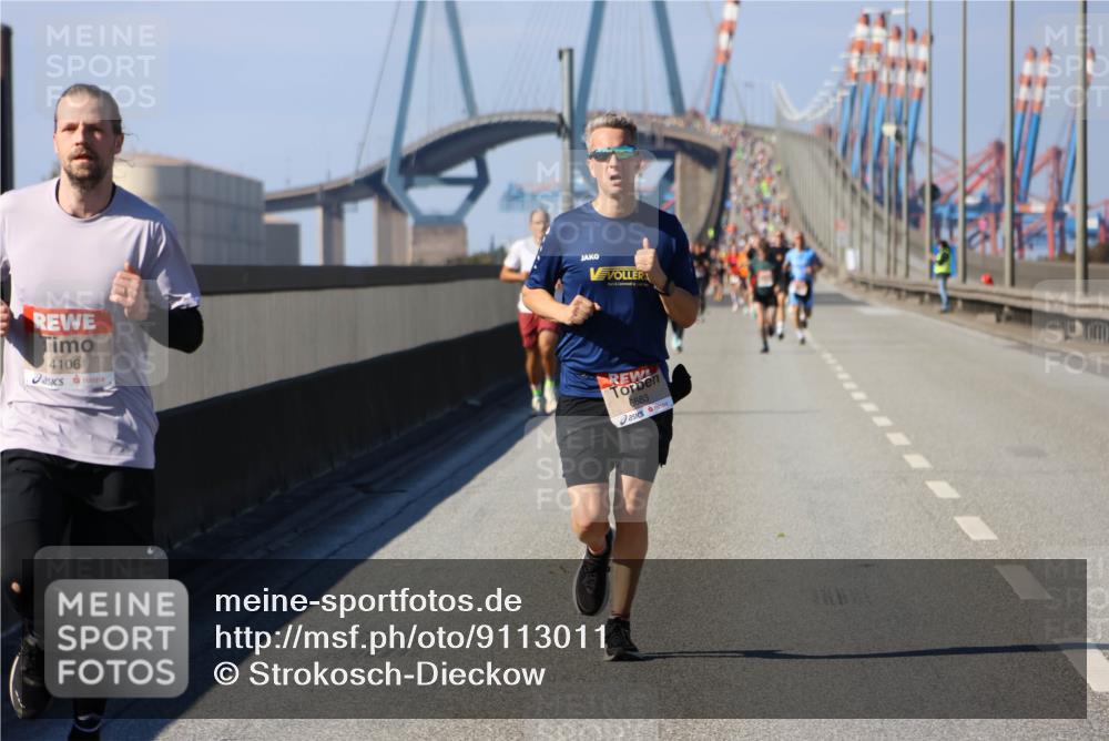03.10.2025 - Köhlbrandbrückenlauf Strokosch-Dieckow http://msf.ph/oto/9113011 03.10.2025 12:42:32 Position 3 4106, 6683 meine-sportfotos.de